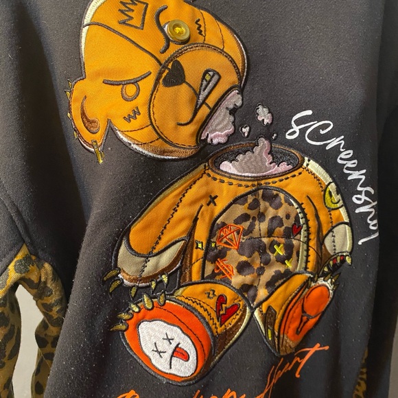 SCREENSHOT Black Animal Print Teddybear Sweatshirt - Picture 9 of 14